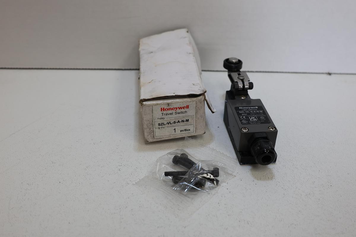 Honeywell SZL-VL-S-A-N-M Limit / Travel Switch New in Original Box GHA-185