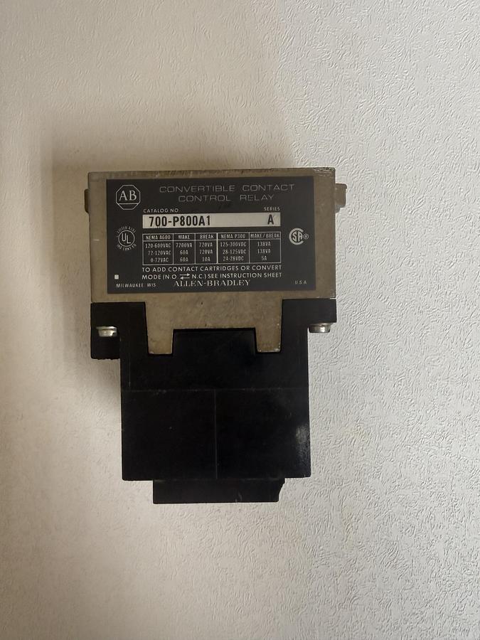 Used Allen-Bradley Bulletin 700, Type N, 700-P800A1, AC Control Relay GHC-31
