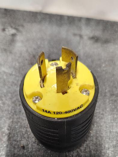 Used Pass Seymour S2348DF 14A 120-480VAC Single Outlet Receptacle - GHA-125