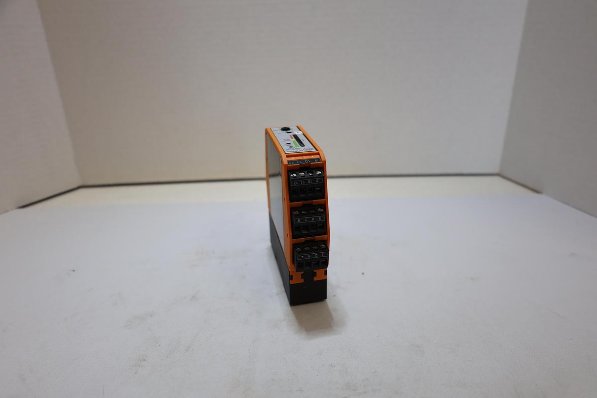 Used IFM Efector SR0150 Low Voltage Wire Break Relay 24VDC DIN Rail Used