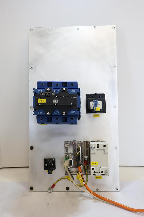 Used DMG Deckel Maho Machine Power Distribution Control Panel Assembly 400V 