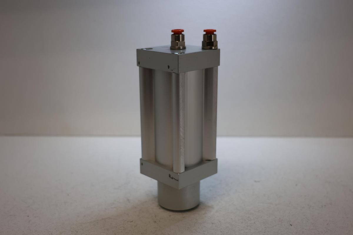 Used Compact Pneumatic Cylinder 40mm Bore 45mm Stroke Alfa Meccanica SMC Type GHA-186