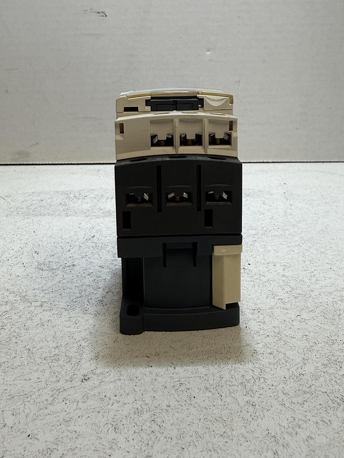 Used Telemecanique LC1D09 Contactor w/ LAD4RCU Surge Suppressor Schneider Square D