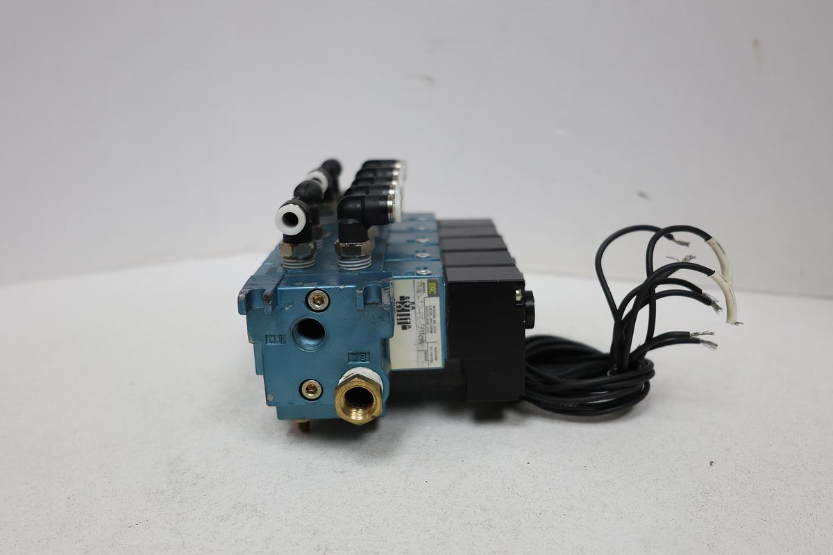 Used MAC VALVES 714C-12-PI-501CA PNEUMATIC SOLENOID VALVE – USED