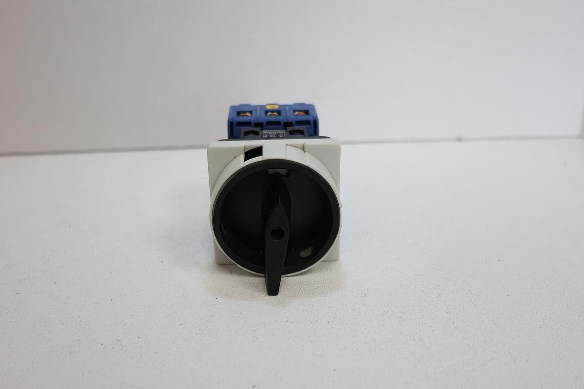 Used Kraus & Naimer KG41 Rotary Disconnect Switch 40A 600V 3-Pole Industrial Cam Switch
