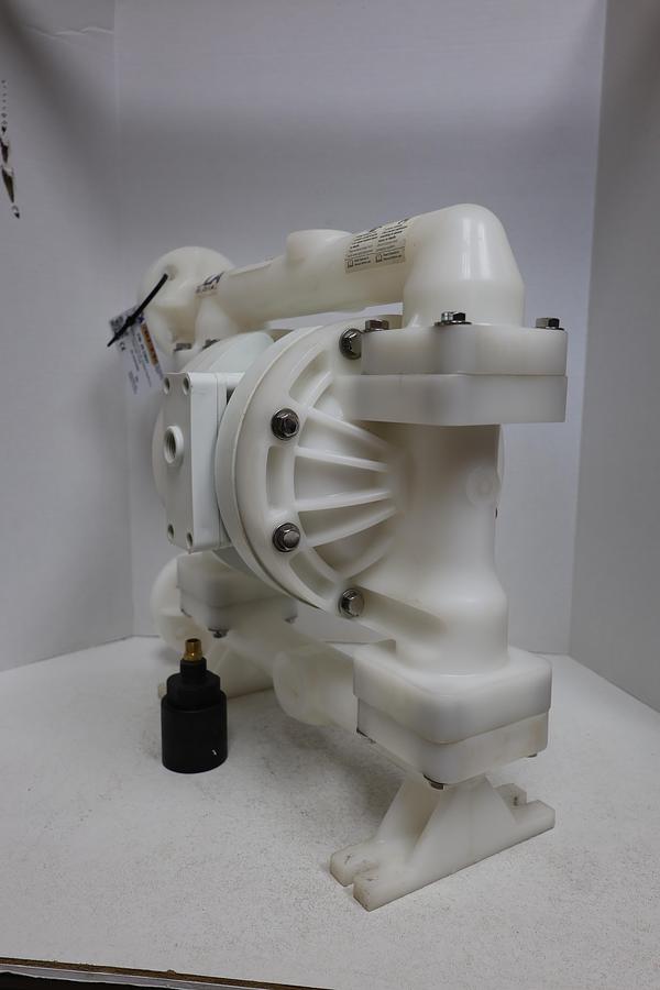NOMAD PWR-FLO NPF25 Diaphragm Pump P/N 25-12641 New Polypropylene GHA-46