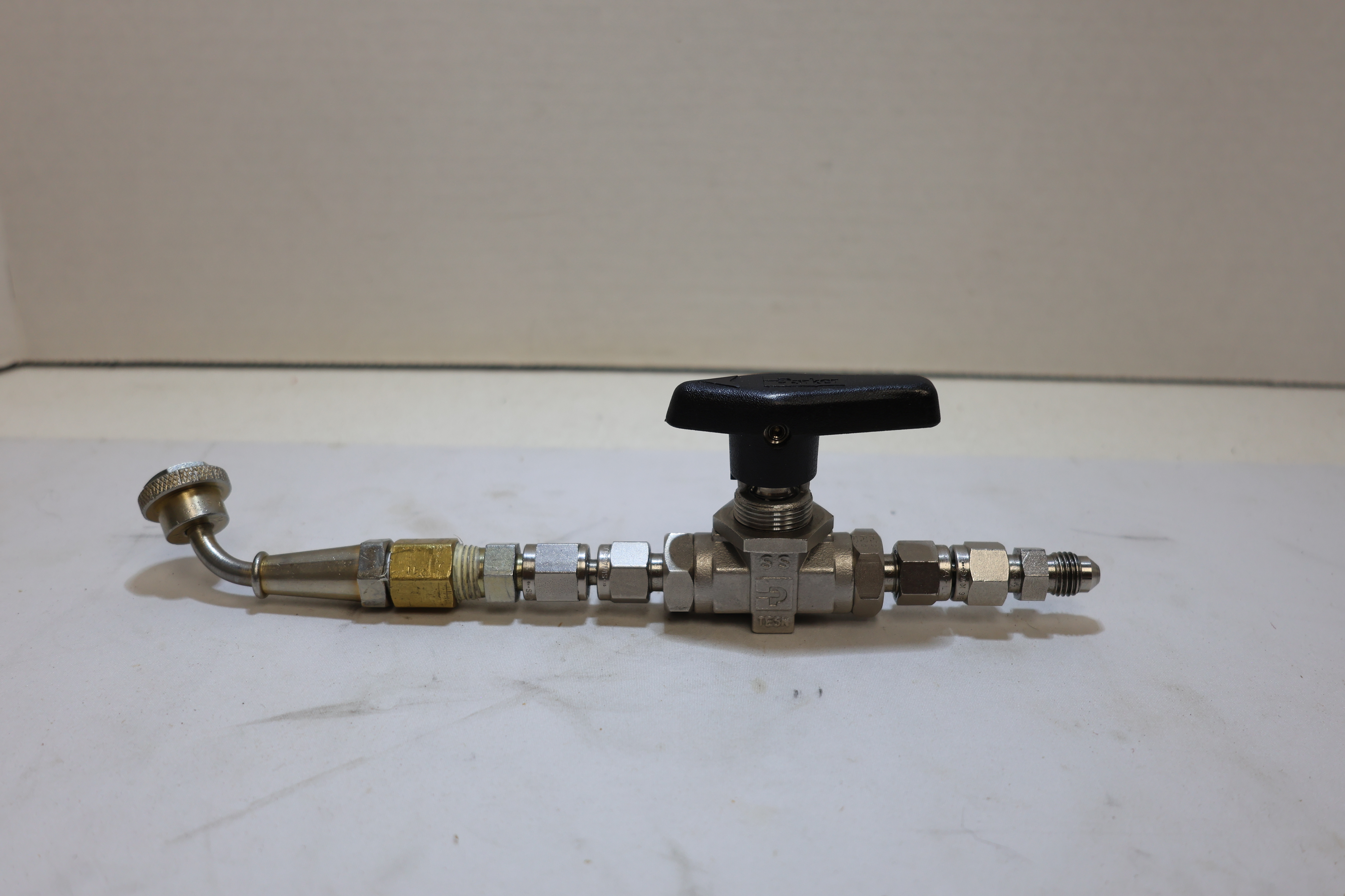 Parker 4Z-B6LJ2-SSP Stainless Dispensing Nozzle Ball Valve Assembly New