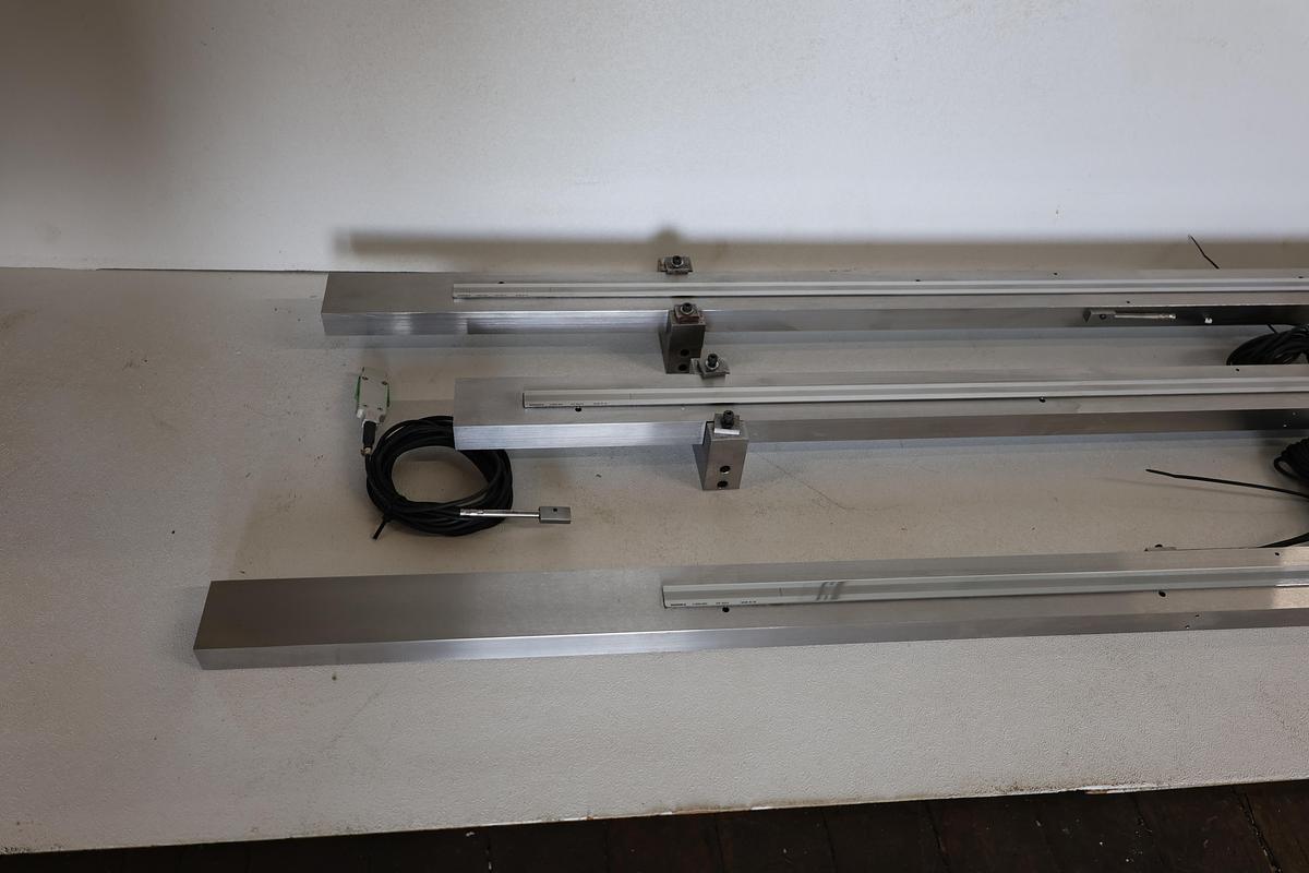 Used Renishaw RSLM20 High-Accuracy Incremental Linear Scale Option 1 – Used