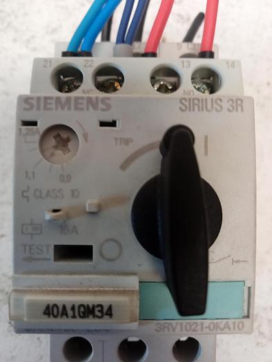 Used SIEMENS 3RV1021-OKA10 Circuit Breaker 50/60Hz GH104