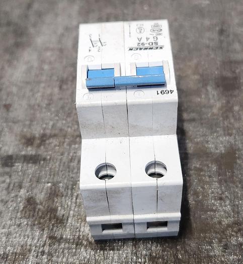 Used Schrack SD-92-G6A Miniature Circuit Breaker - Used - GHB-68-A2