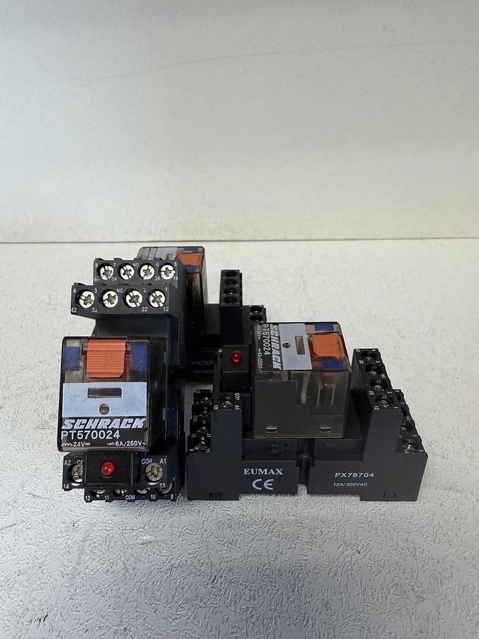 Used (Lot of 3) Schrack PT570024 Relay w/ PX78704 Socket Base 24VDC Plug-In Relay GHGC-15