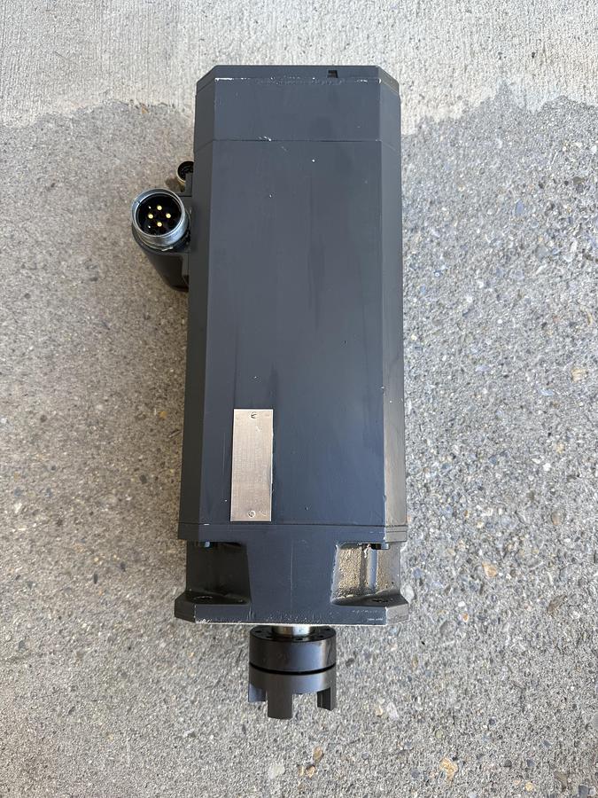 Used Siemens 1FT60861AF711AH1 / 1FT6 Series Synchronous Servomotor – 27 Nm, 3000 RPM 
