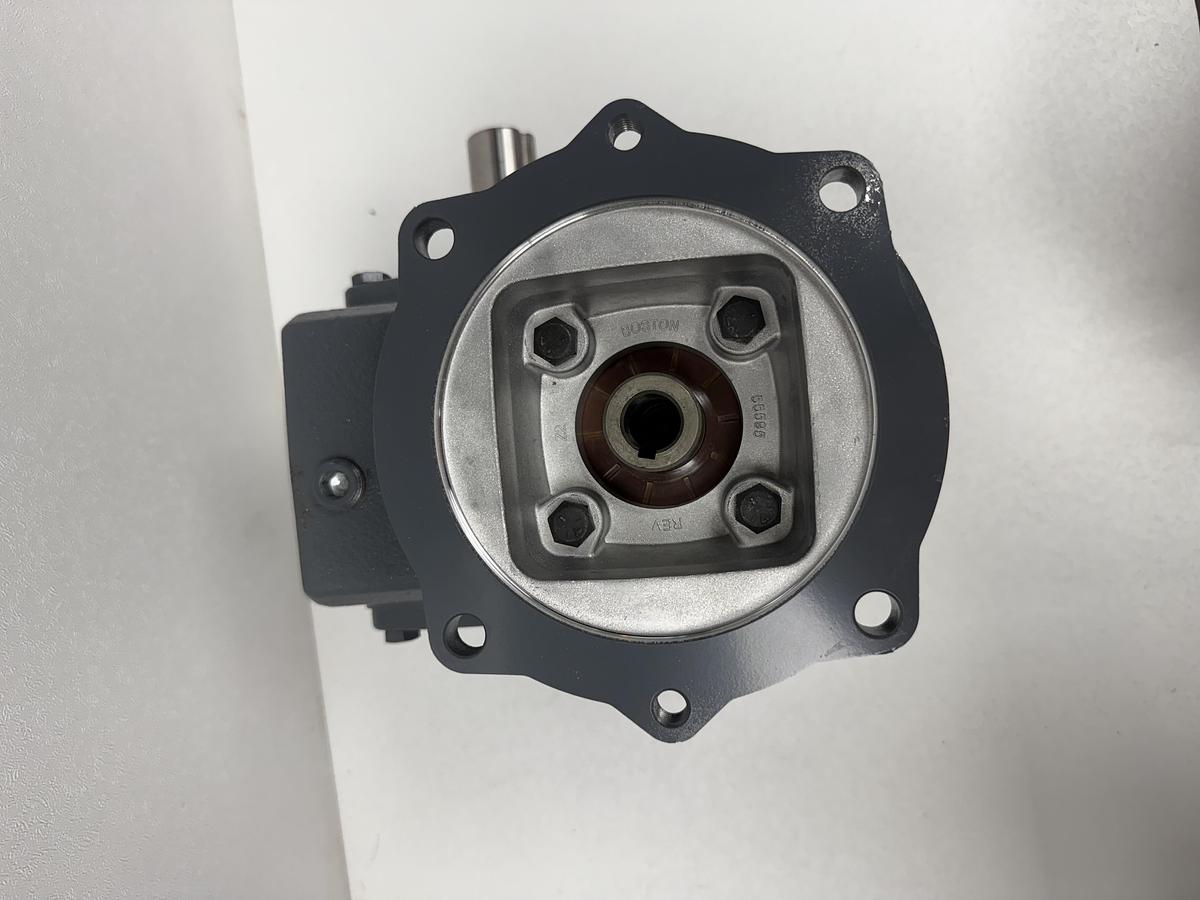 Used Boston Gear Speed Reducer, Gear Box F724-60-B5-G, 60:1 Ratio, 0.73 input