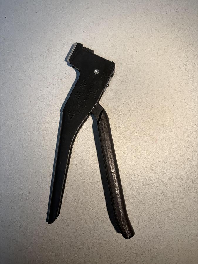 Used Avdel Rivet Gun Type 7161 GHC-18