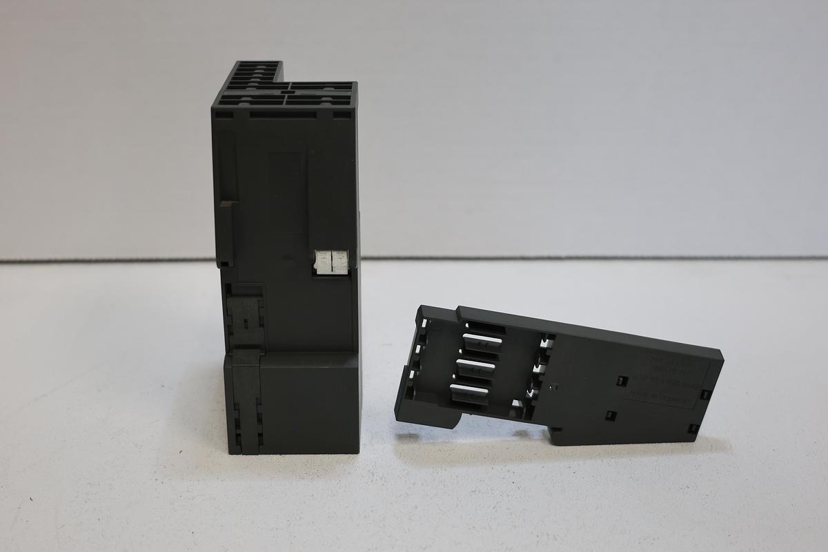 Used Siemens SIMATIC DP ET200S IM151-1 Interface Module w/ 6ES7 193-4JA00-0AA0 Used