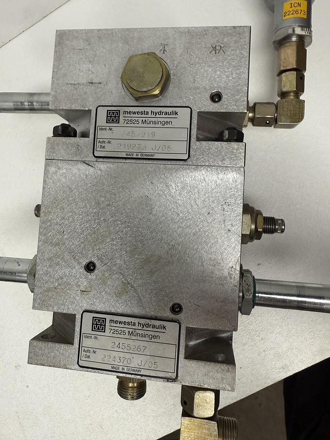 Used Mewesta Hydraulik 72525 Valves 2455267 & 2451919 GHC-29