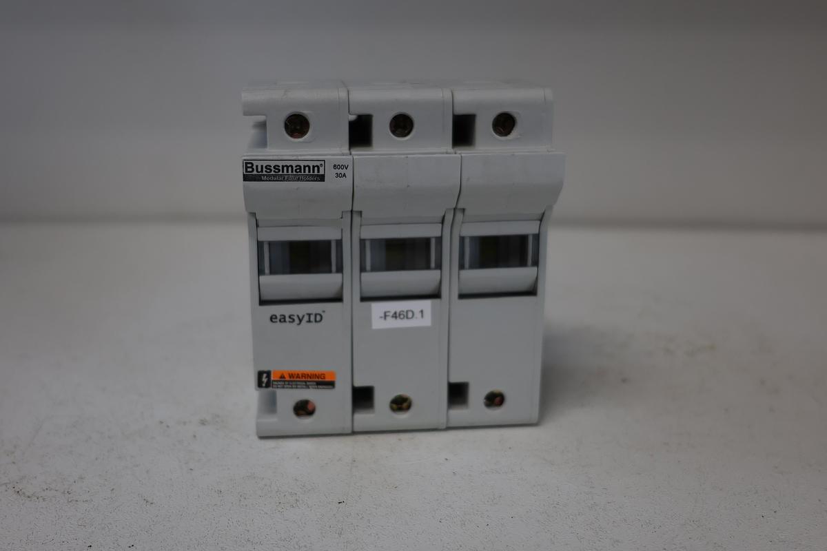 Used Eaton Bussmann CH30J3 Modular Fuse Holder – 30A, 600V, 3-Pole, DIN Rail Mount GHA-54