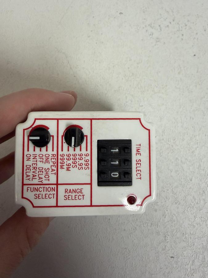 Used Dayton Adjustable Time Delay Relay 6A855 0.05 Sec To 999 Hour 120V AC/DC