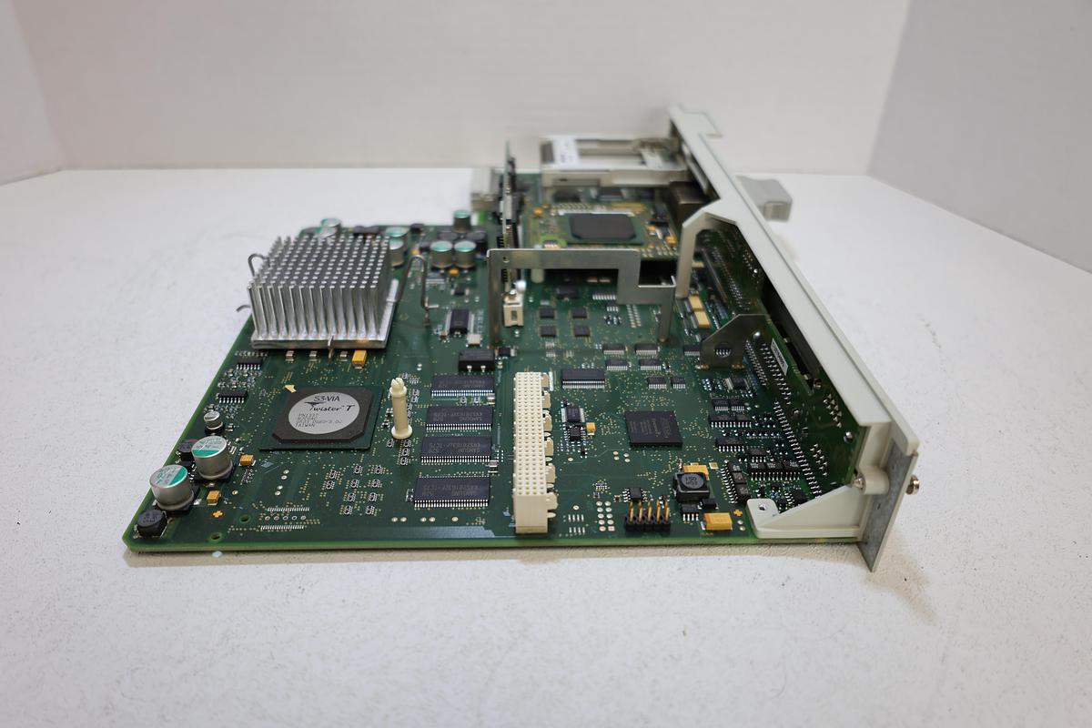 Siemens 6FC5357-0BB35-0AA0 SINUMERIK 840D NCU 573.5 CNC Controller NIB
