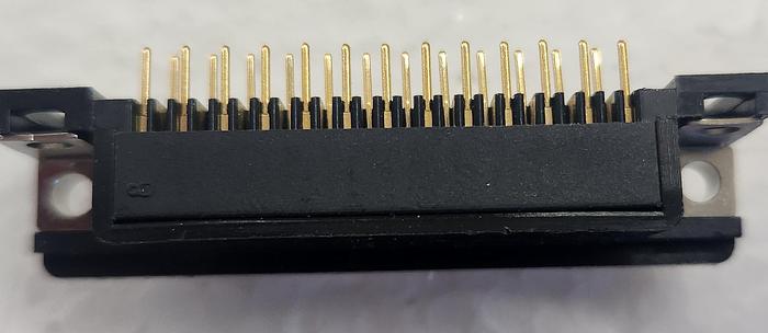 Used Norcomp DB 25 Male Connector 182-725M-ND - GHGC-D12