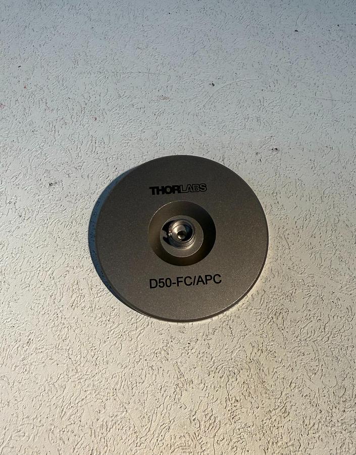 Used Thor Labs D50-FC/APC FC/PC and SC/PC Connector Polishing Disk GHGC-4