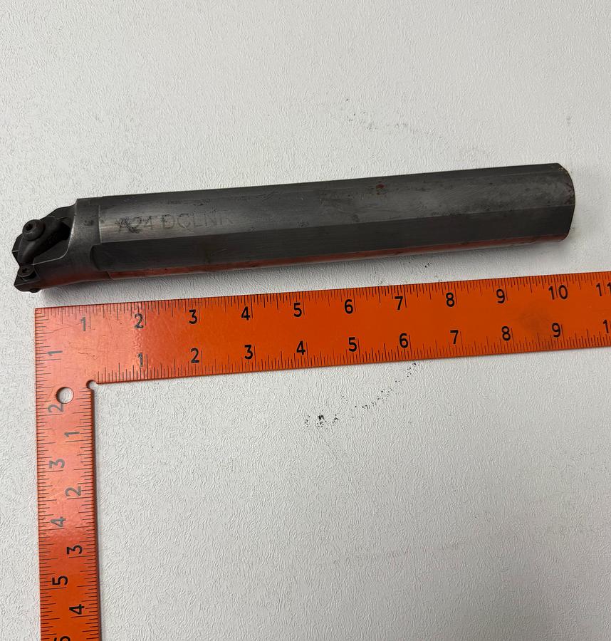 Used Kennametal A24-DCLNR4 Indexable Boring Bar – Coolant-Thru, 1.5" Shank, 10" OAL GHC-28
