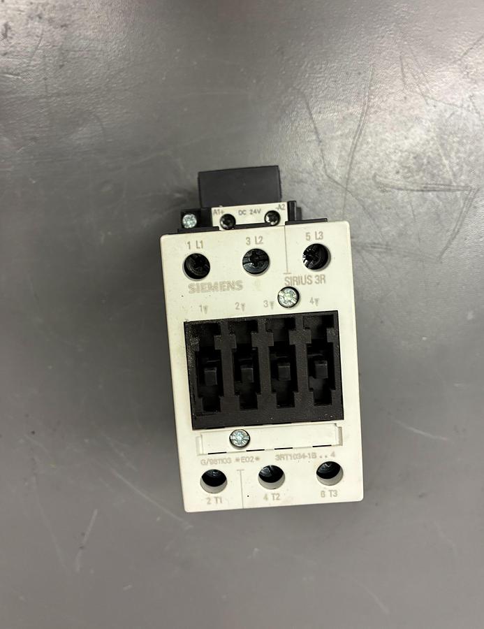 Used Siemens 3RT1034-1B Contactor – 3-Pole, 45A, 24V DC Coil GHC-37