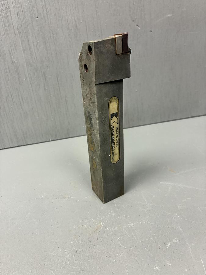 Used Kennametal DCLNR-164D NC4 Indexable Tool Holder 1-1/4'' x 6' GHC-17