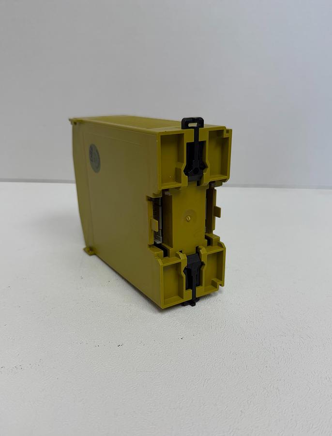Used PILZ PNOZ mc1p Communication Module – 24VDC, Safety Relay Expansion GHA-188
