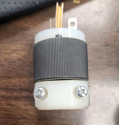 HUBBELL HBL5366C INSULGRIP PLUG 20A 125V NEMA 5-20P NEW - no boxes - GHGC-D18