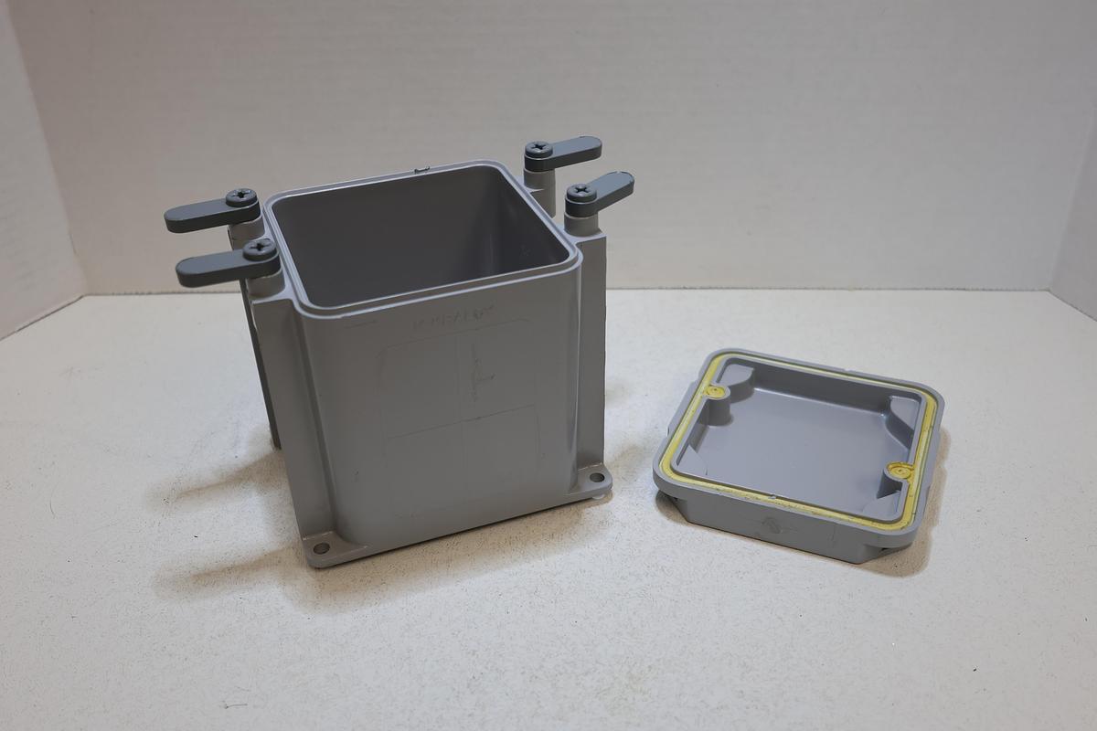 Used Kraloy PVC Weatherproof Electrical Enclosure Junction Box w/ Gasketed Lid