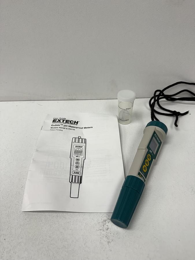 Used Extech ExStik PH100 Waterproof pH Meter GHC-25