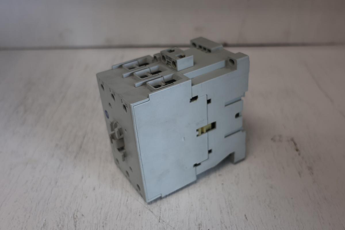 Used Allen Bradley- IEC Contactor 100-C85*00  Ser A.  GHA 181