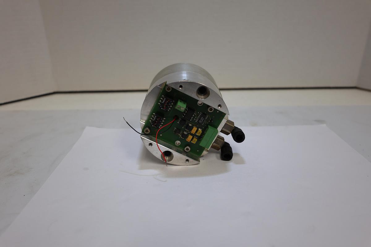 Used Industrial Electronic Control Module Analog Devices LT1114S Pneumatic Assembly