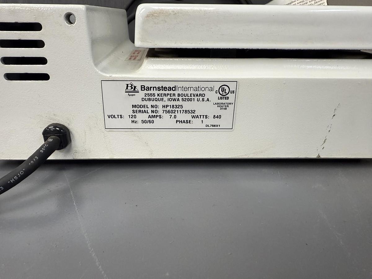 Used THERMOLYNE/BARNSTEAD HP18325 HOT PLATE 7X7 GHA-SS6