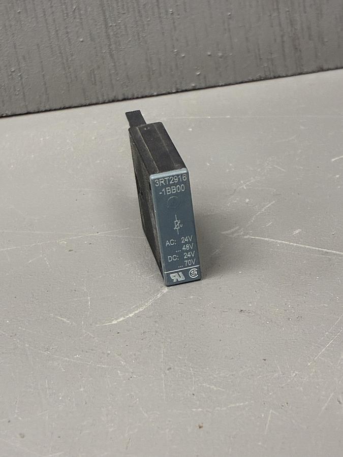 Used  Siemens 3RT2916-1BB00 Surge Suppressor Module GHC-36