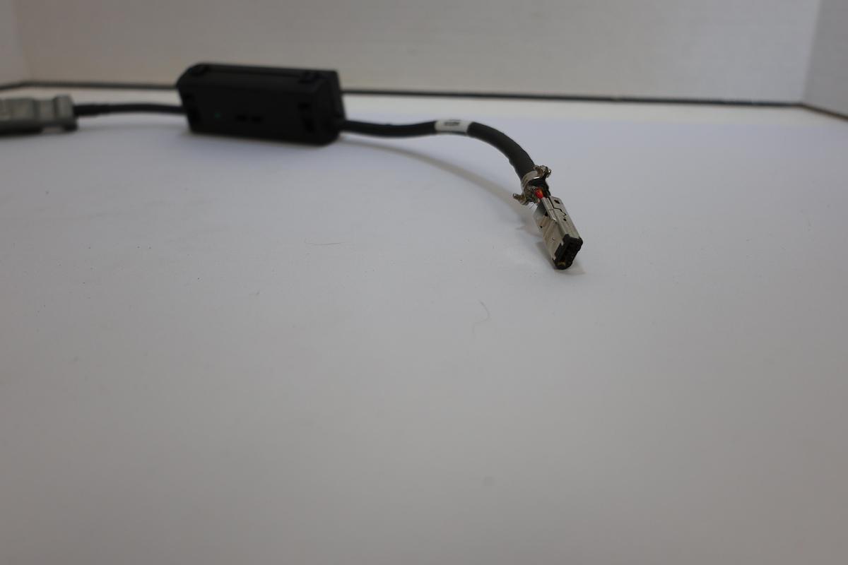 Used Yaskawa JZSP-CSP12-03-E Servo Feedback Interface Cable 0.25M Assembly