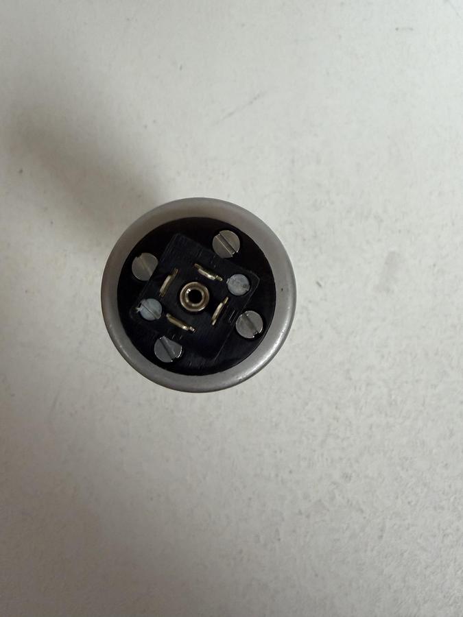 Used Barksdale Pressure Transducer 423H4-05