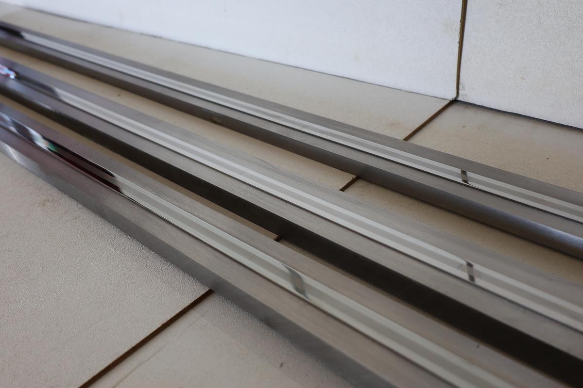 Used Renishaw RSLC-SS-2OU3A-1000-A Linear Scale 46" CNC