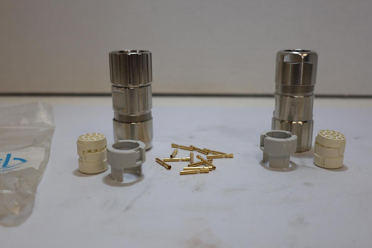 Hummel Circular Connector Lot of 2 w/ 12 Gold Pins New Surplus