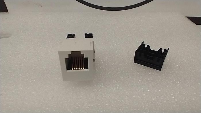 Leviton Conductor Phone Jack Tooless keystone. 41106-RW6 White NEW Lot-of-15 GH509