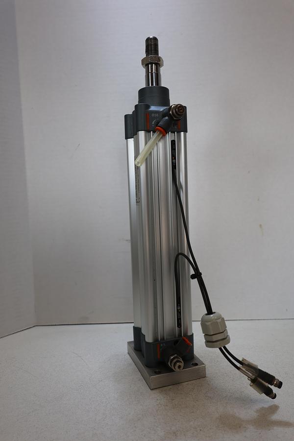 Used Metal Work Pneumatic 1213500200CN