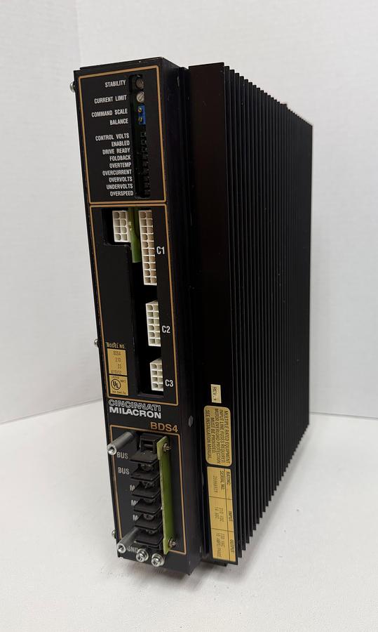 Used Cincinnati Milacron Vickers BDS4-210-23-415W32 Servo Drive GHA-51