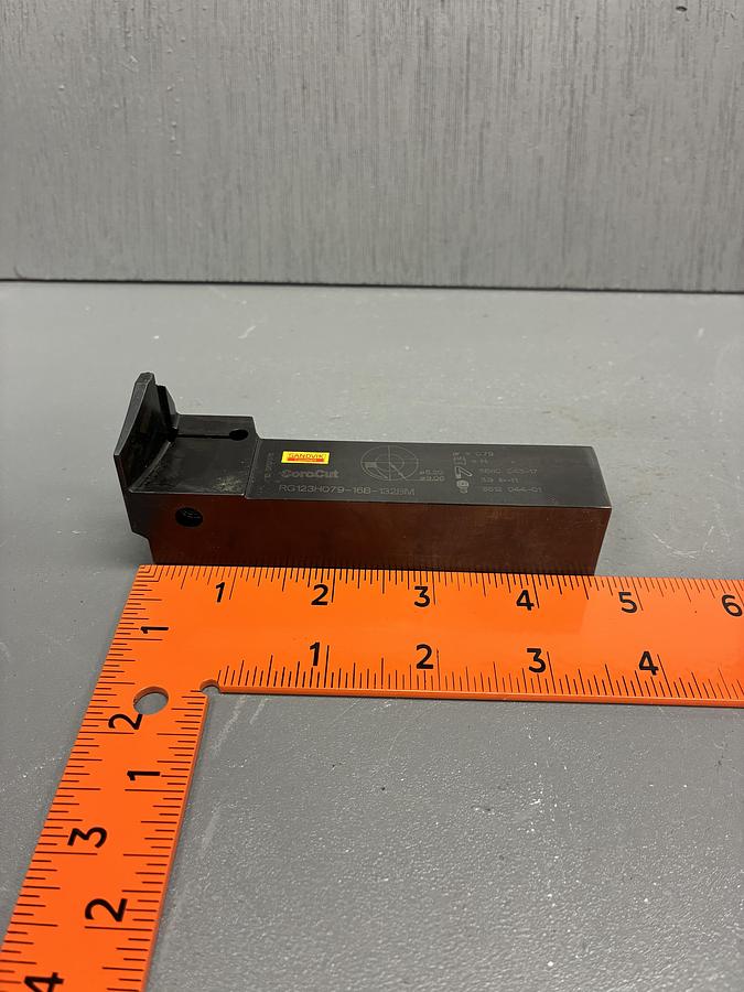Used  Sandvik Coromant RG123H079‑16B‑132BM Face Grooving Tool Holder – 4.5" OAL – 1" Shank GHC-9