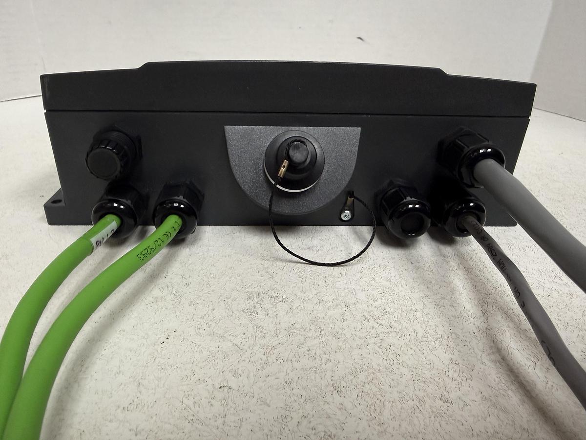 Used Siemens 6AV6671-5AE11-0AX0 Connectivity Box PN Plus PROFINET Mobile Panel GHA-144-C1