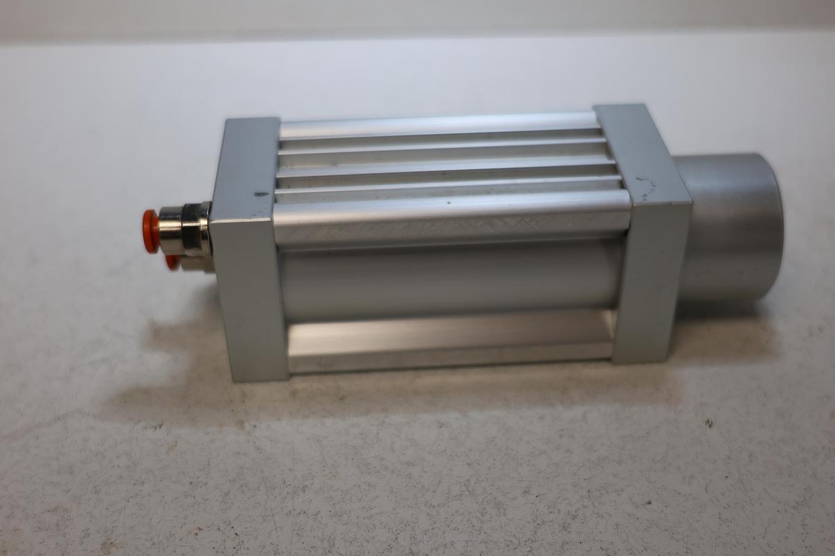 Used Compact Pneumatic Cylinder 40mm Bore 45mm Stroke Alfa Meccanica SMC Type GHA-186