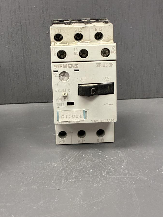 Used Siemens 3RV1011-1FA10 Motor Protection Circuit Breaker GHA-160
