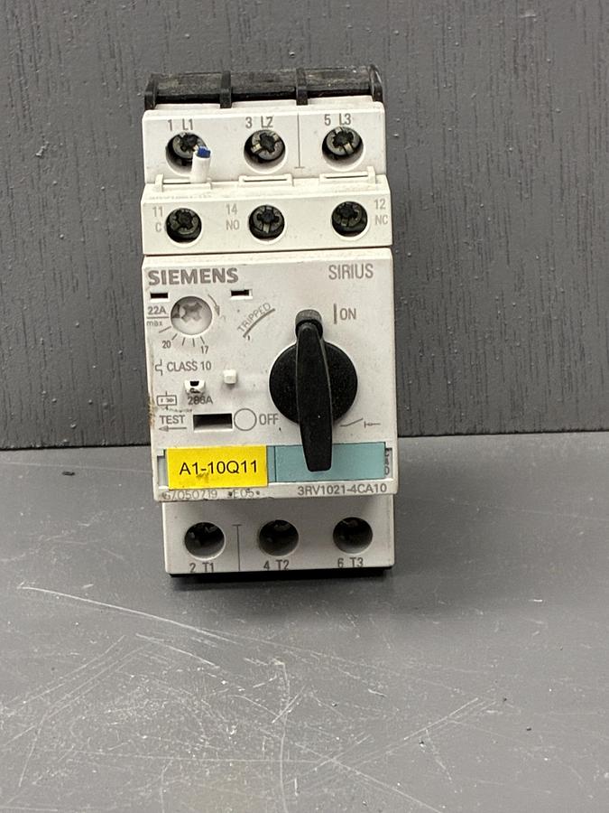 Used Siemens 3RV1021-4CA10 Motor Protection Circuit Breaker GHA-160