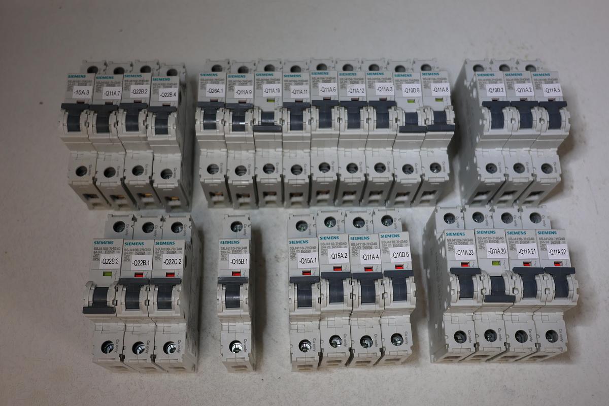 Used (Lot of 28) Siemens 5SJ4-7HG40 Rail (MCB) P/N 5SJ4101 through 5SJ4120-7HG40 GHA-54