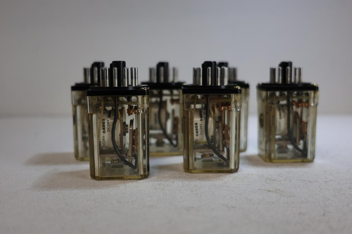 Used Omron MK2KP General Purpose Relays Lot of 6 – 24V DC – 8-Pin DPDT – 10A GHA-186